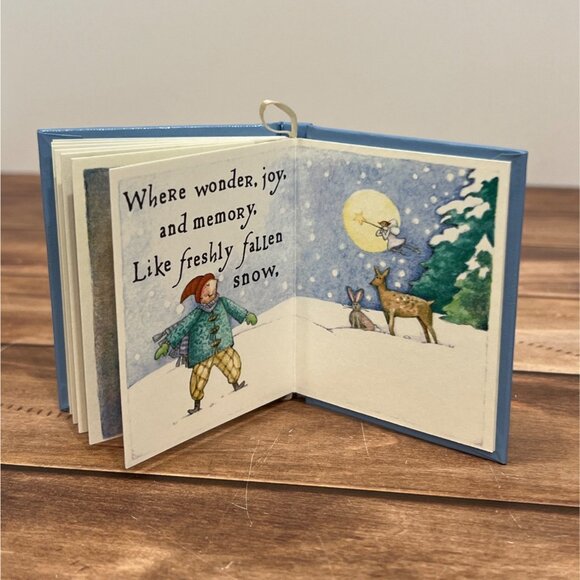 2001 HALLMARK ORNAMENT QX8282 THE LAND OF CHRISTMASTIME BOOK BY LINDA SICKMAN - Picture 12 of 13